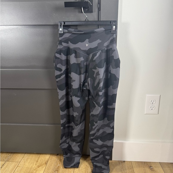 Old Navy Powersoft High Rise Go Dry Blue Camouflage Joggers Petite Small - Picture 4 of 8